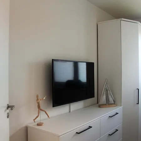 Apartment Schmoewe